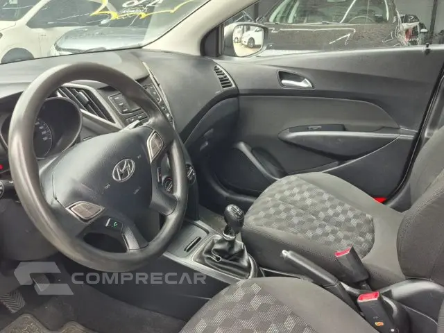 HB20 - 1.6 COMFORT PLUS 16V 4P MANUAL