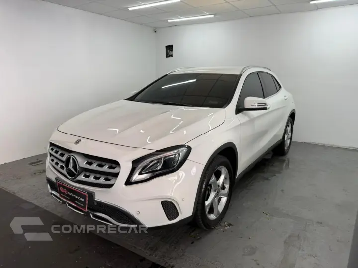 GLA 200 Advance 1.6/1.6 TB 16V Flex Aut.