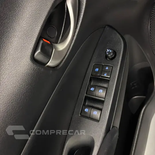 YARIS XL Sedan 1.5 Flex 16V 4p Aut.