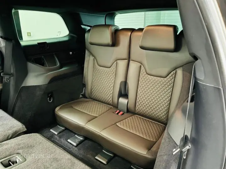 COMMANDER OVERLAND T270