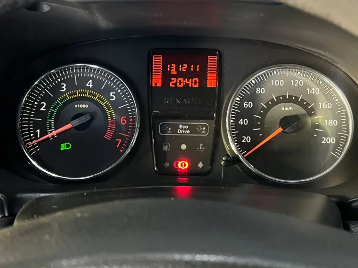 Clio Expression 1.0 16V (Flex)