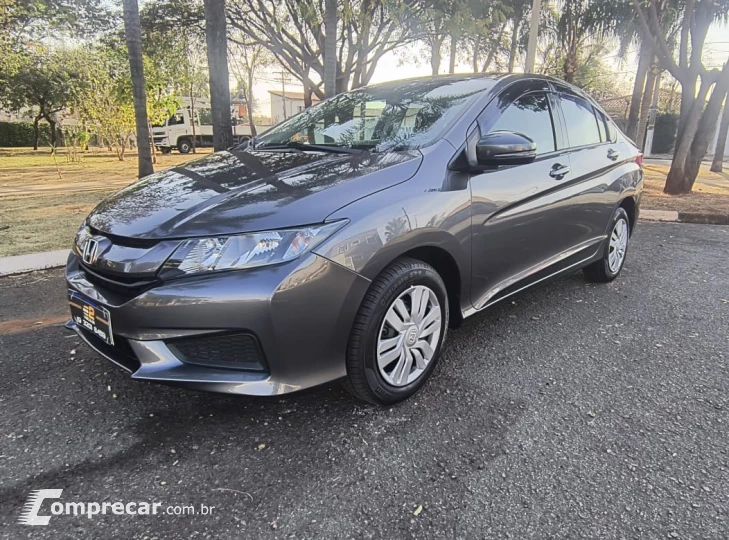 CITY 1.5 DX Sedan 16V