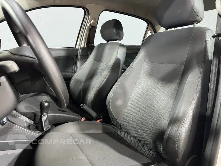 VOYAGE 1.0 12V MPI TOTALFLEX 4P MANUAL