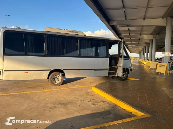 MICROÔNIBUS Versão Única