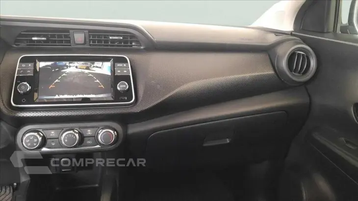 KICKS PLAY 1.6 16V FLEXSTART SENSE XTRONIC