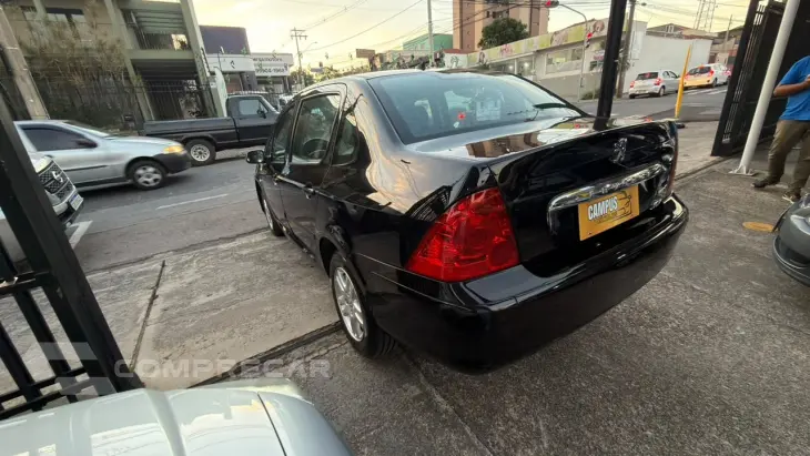 307 1.6 Presence Pack Sedan 16V