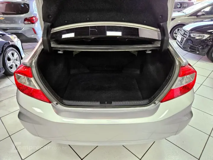Civic Sedan LXR 2.0 Flexone 16V Aut. 4p