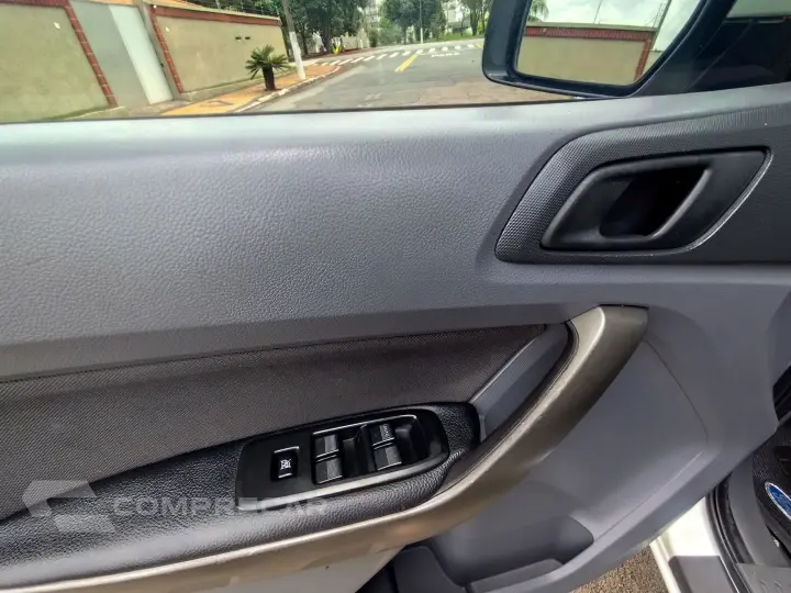 RANGER 2.5 XLS 4X2 CD 16V FLEX 4P MANUAL