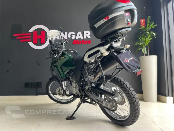 XTZ 250 TÉNÉRÉ