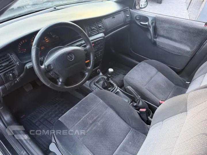 VECTRA 2.0 MPFI GLS 8V GASOLINA 4P MANUAL