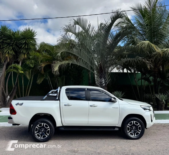 HILUX 2.8 D-4d Turbo CD SRX 4X4