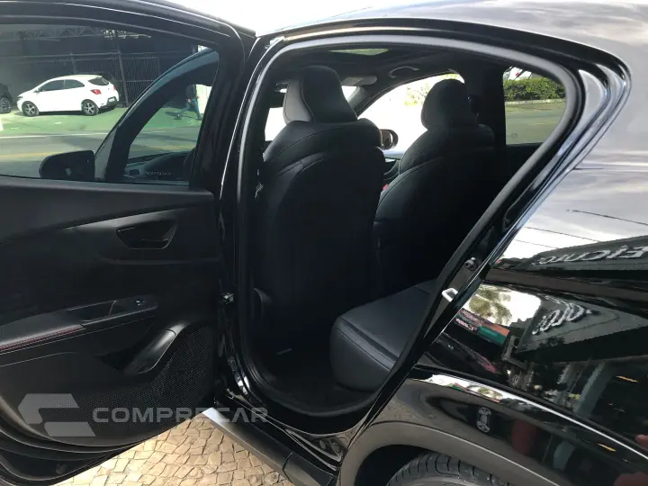 Fastback 1.3 Turbo 270 Flex Abarth At6