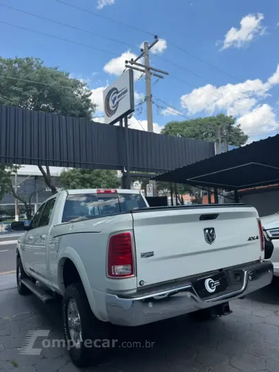 2500 6.7 I6 Turbo Laramie CD 4X4