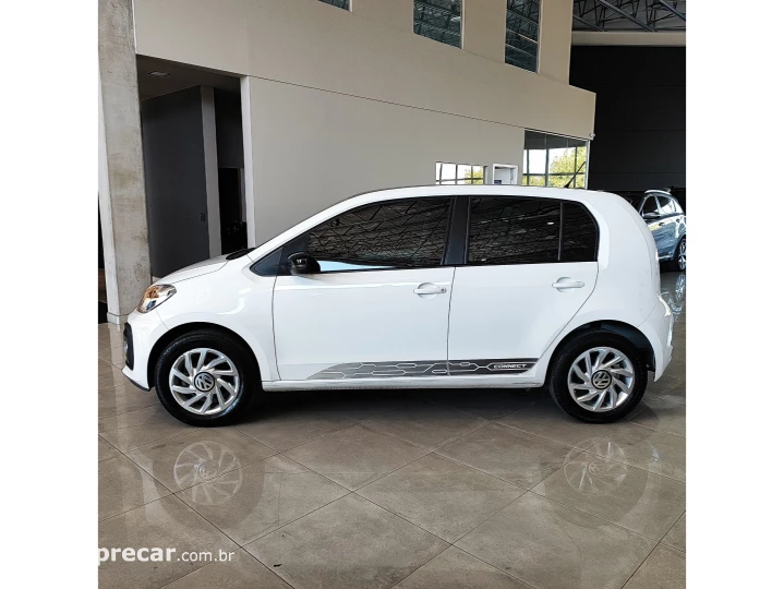UP 1.0 170 TSI TOTAL FLEX CONNECT 4P MANUAL
