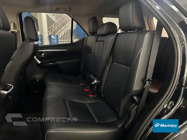 HILUX SW4 2.7 VVT-i FLEX SRV 7L 4X2 AUTOMÁTICO