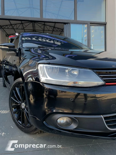 JETTA 2.0 TSI Highline