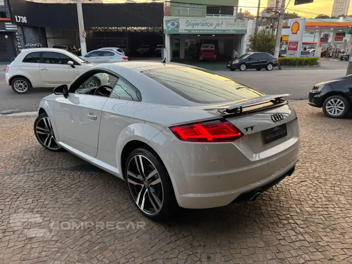 Tt 2.0 Tfsi Coupé Ambition 2P Gasolina S-Tronic