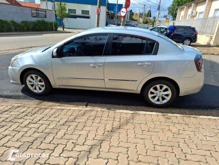Sentra 2.0 S 16V Flex 4P Automático