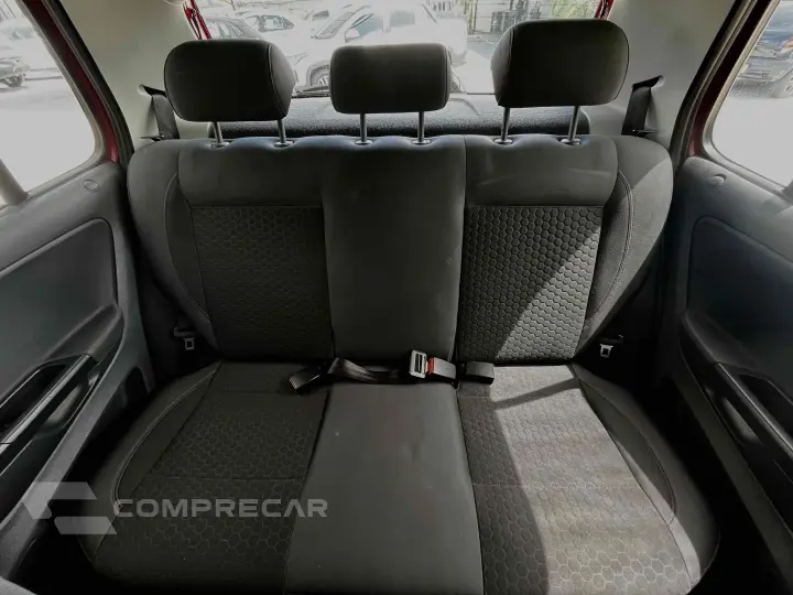 CROSSFOX 1.6 MI 8V FLEX 4P MANUAL