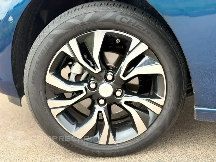 ONIX 1.0 Turbo Premier