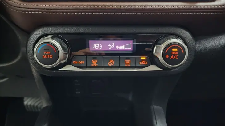 KICKS SL 1.6 16V FlexStar 5p Aut.