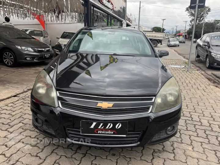 VECTRA 2.0 MPFI GT Hatch 8V