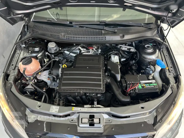 Saveiro CROSS 1.6 T.Flex 16V CD