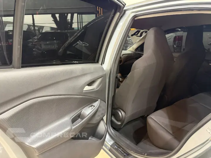 ONIX 1.0 TURBO FLEX PLUS LT AUTOMÁTICO