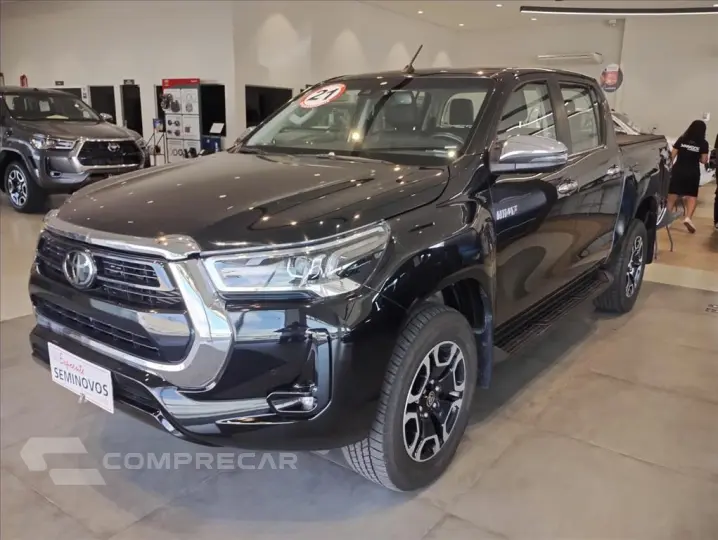 HILUX 2.8 D-4D TURBO DIESEL CD SRX 4X4 AUTOMÁTICO