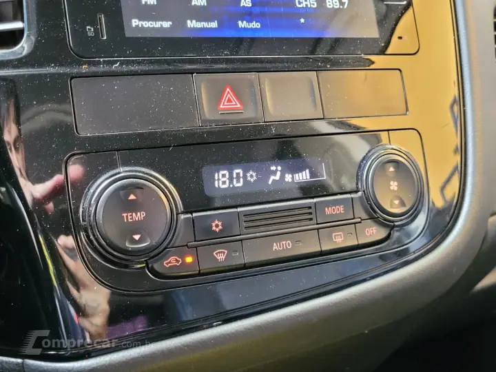 OUTLANDER 2.0 16V 160cv Aut.