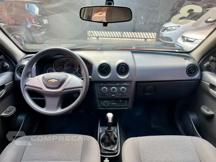 CELTA 1.0 MPFI LT 8V