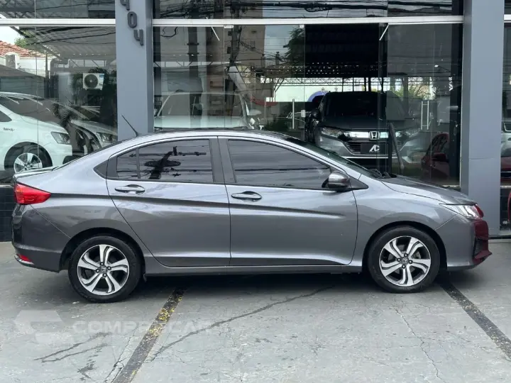 CITY Sedan LX 1.5 Flex 16V 4p Aut.