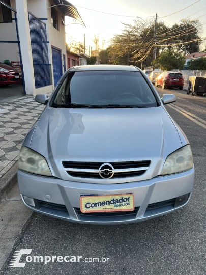 ASTRA 2.0 MPFI Advantage 8V