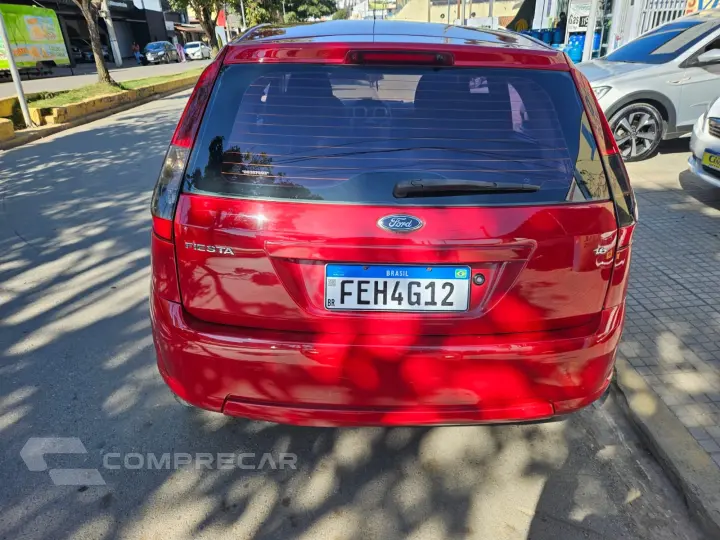 FIESTA 1.6 MPI Class Hatch 8V