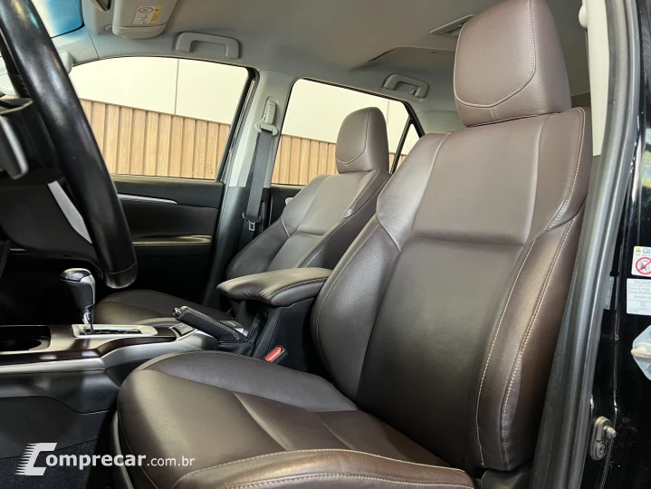 HILUX SW4 2.8 SRX 4X4 7 LUGARES 16V TURBO INTERCOOLER DIESEL