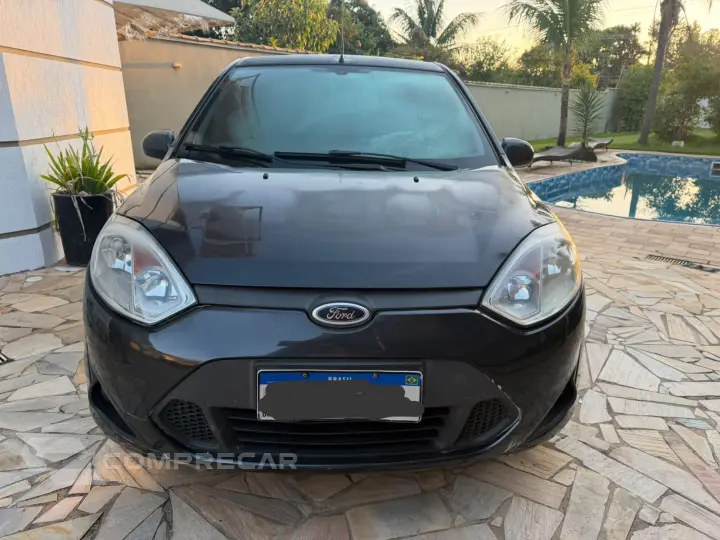 FIESTA 1.6 MPI Class Sedan 8V