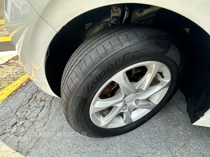 208 1.5 Active Pack 8V