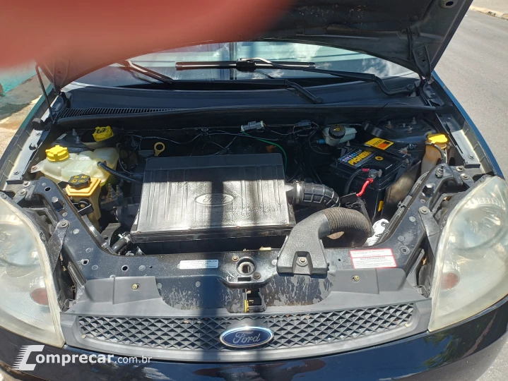 FIESTA 1.6 Rocam SE Plus Sedan 8V