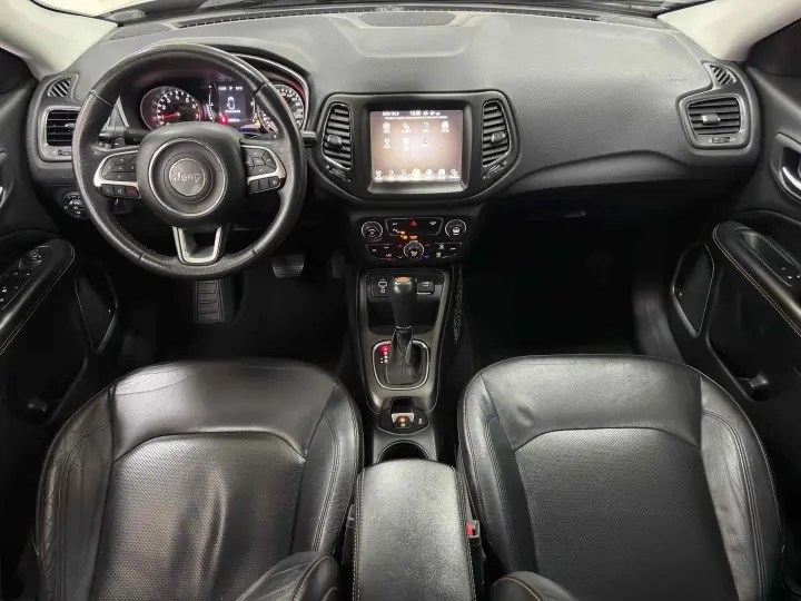 COMPASS 2.0 16V FLEX LONGITUDE AUTOMÁTICO