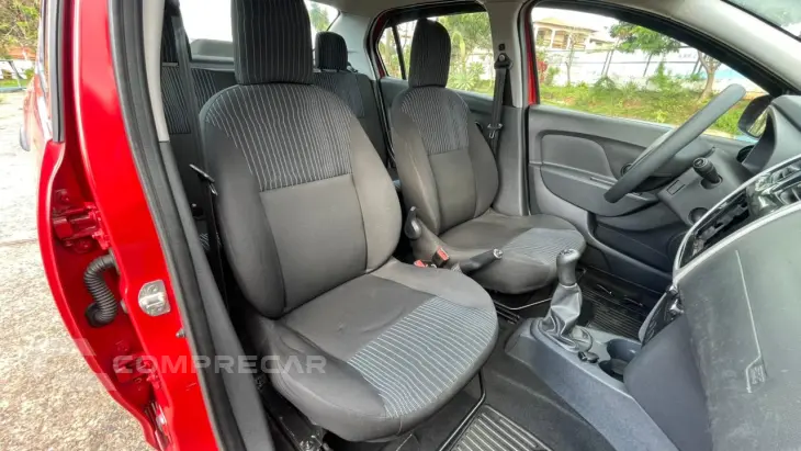 LOGAN 1.0 12V SCE Authentique
