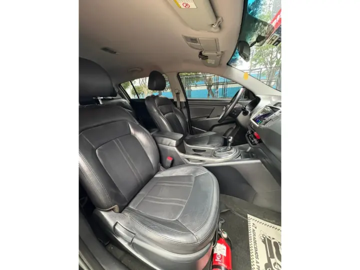 SPORTAGE 2.0 LX 4X2 16V GASOLINA 4P AUTOMÁTICO