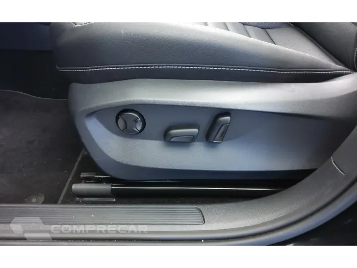 TAOS 1.4  250 TSI TOTAL FLEX HIGHLINE AUTOMÁTICO