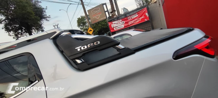 TORO 2.0 16V Turbo Volcano 4WD