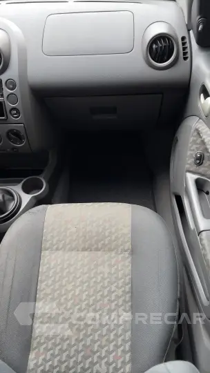 FIESTA 1.6 MPI Class Hatch 8V