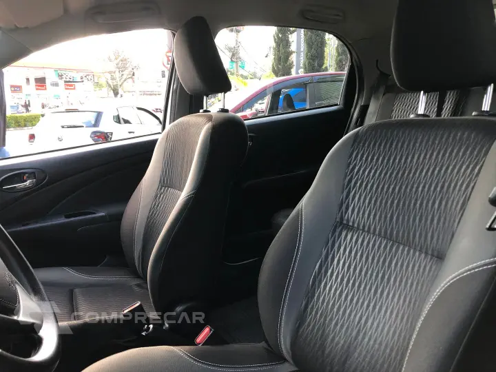 Etios 1.5 X Plus 16V Flex 4P Automático