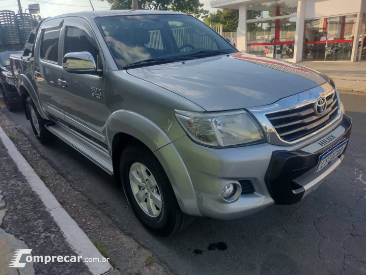 HILUX 2.7 SRV 4X2 CD 16V