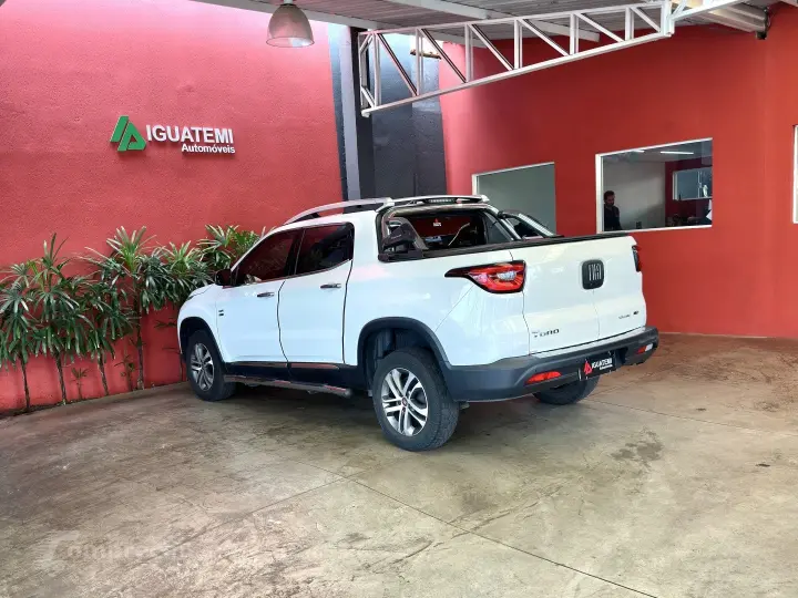 TORO 2.0 16V TURBO DIESEL VOLCANO 4WD AT9