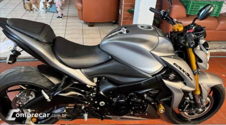 GSX S-1000
