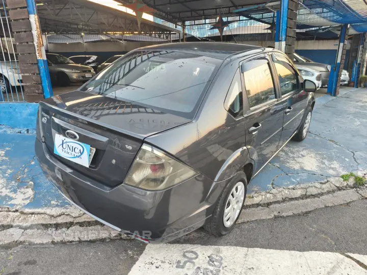 FIESTA 1.6 Rocam Sedan 8V
