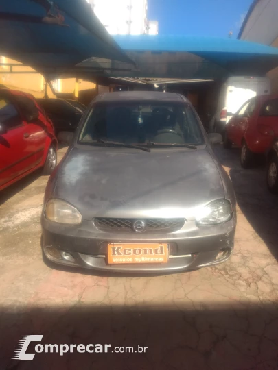 CORSA 1.6 MPFI Classic Sedan 8V